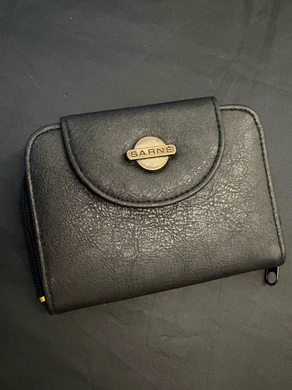 Vintage Black Unisex Bi-fold Wallet